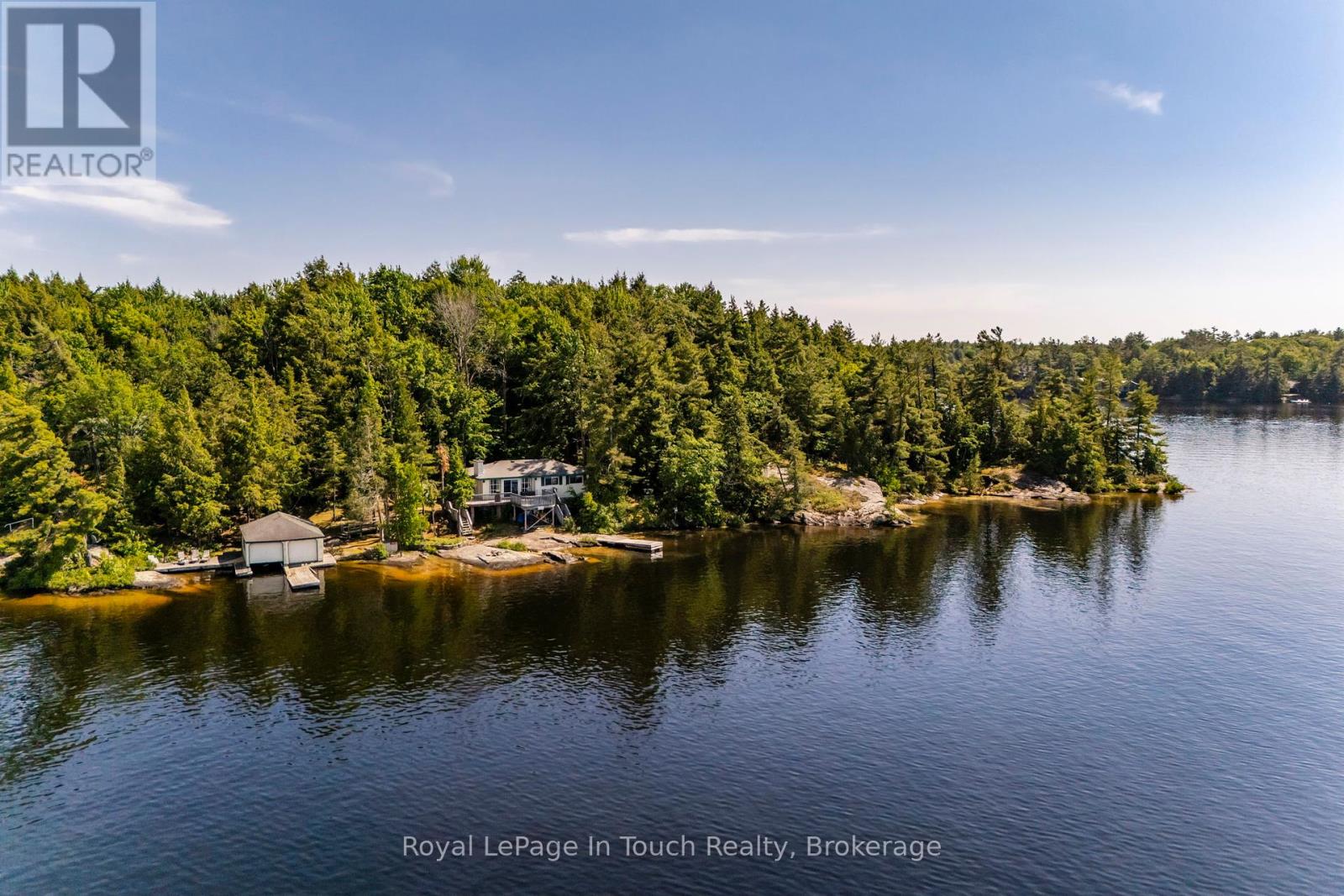 2 Is 270 Six Mile Lake Island, Georgian Bay, Ontario  L0K 1S0 - Photo 1 - X12462951
