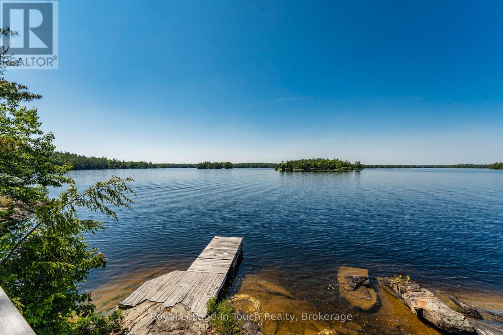 2 Is 270 Six Mile Lake Island, Georgian Bay, Ontario  L0K 1S0 - Photo 10 - X12462951