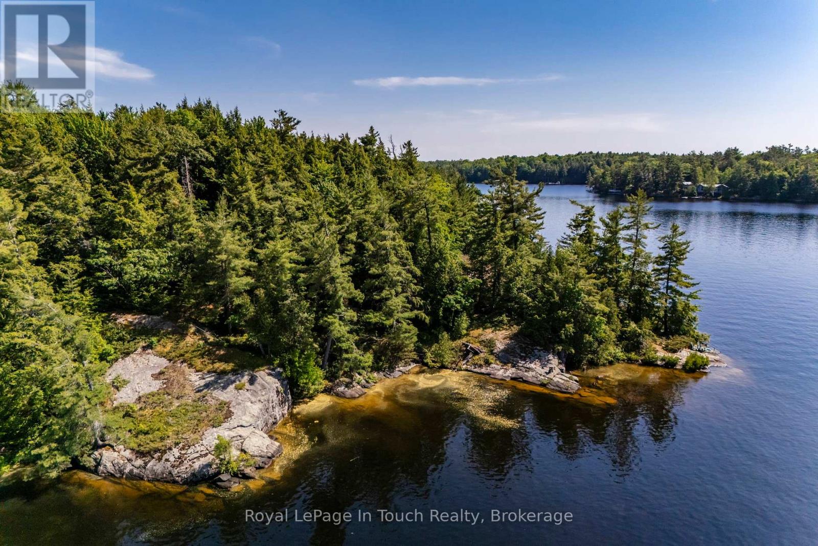 2 Is 270 Six Mile Lake Island, Georgian Bay, Ontario  L0K 1S0 - Photo 15 - X12462951