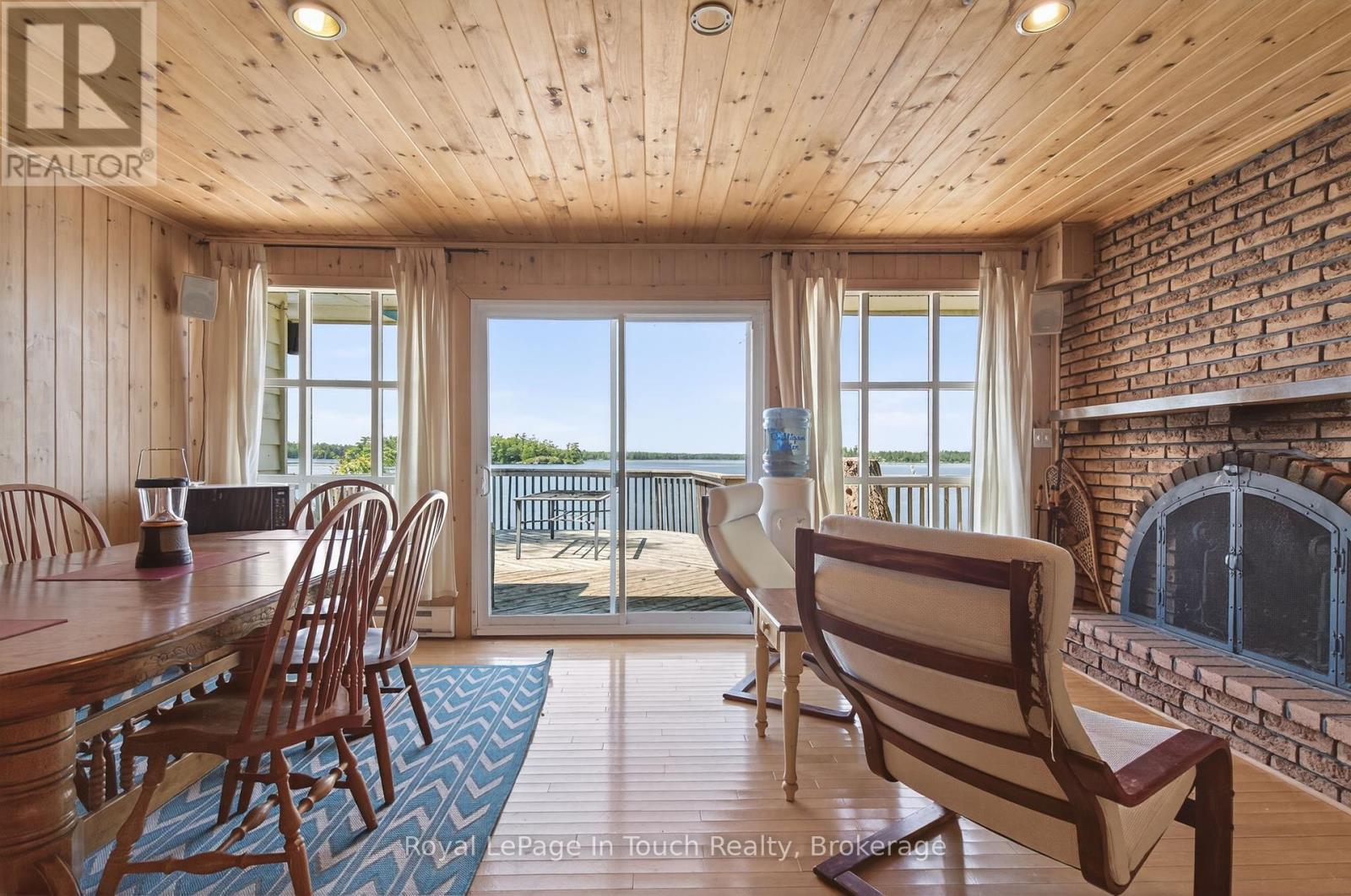 2 Is 270 Six Mile Lake Island, Georgian Bay, Ontario  L0K 1S0 - Photo 22 - X12462951