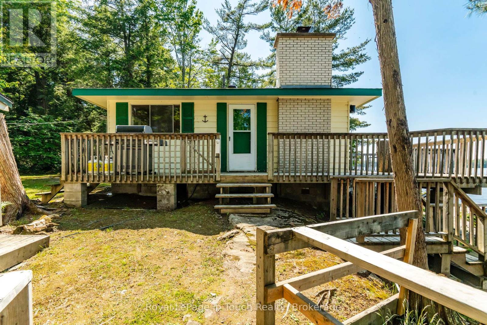 2 Is 270 Six Mile Lake Island, Georgian Bay, Ontario  L0K 1S0 - Photo 6 - X12462951