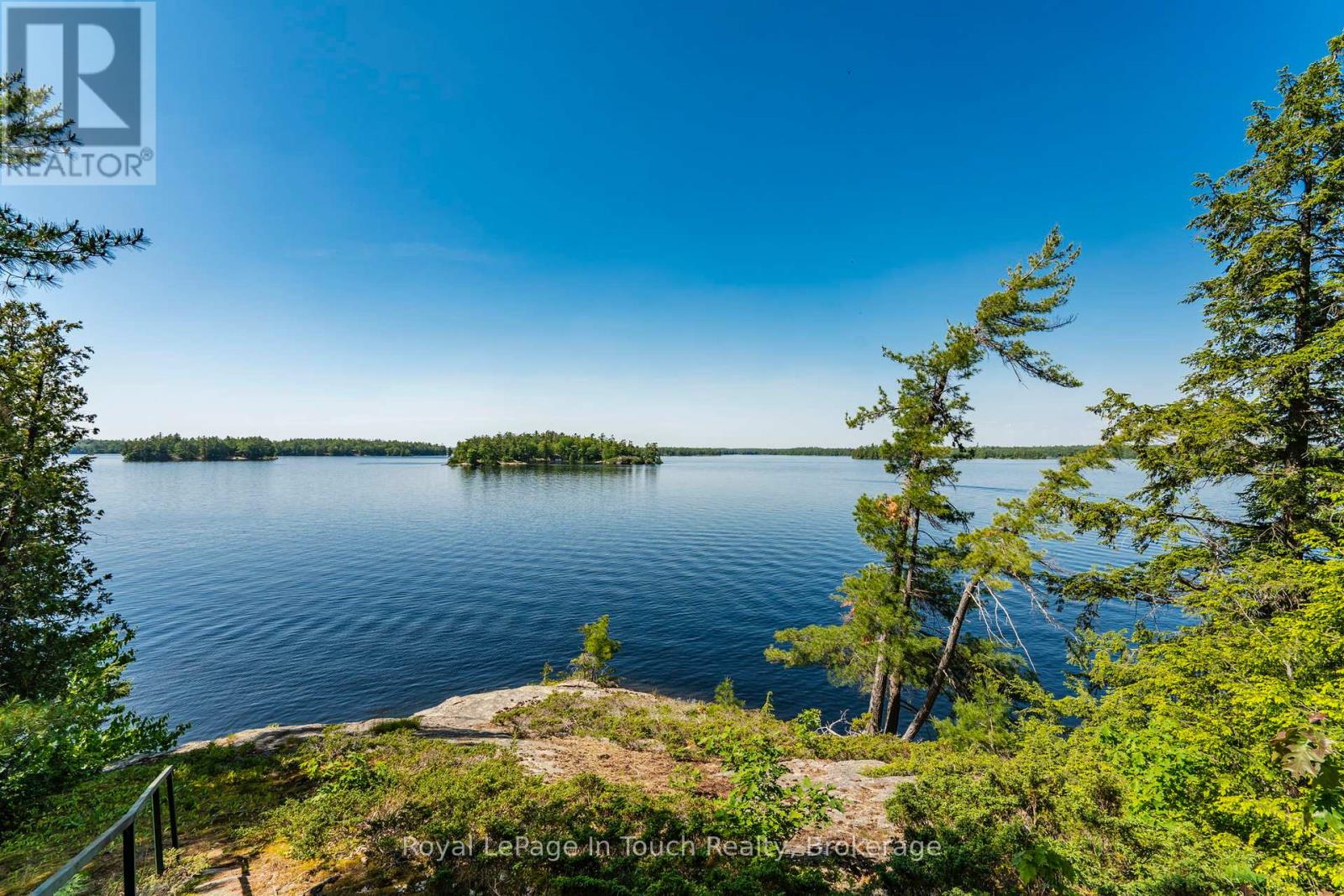 2 Is 270 Six Mile Lake Island, Georgian Bay, Ontario  L0K 1S0 - Photo 8 - X12462951