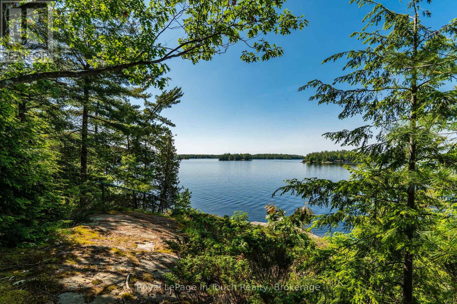 2 Is 270 Six Mile Lake Island, Georgian Bay, Ontario  L0K 1S0 - Photo 9 - X12462951