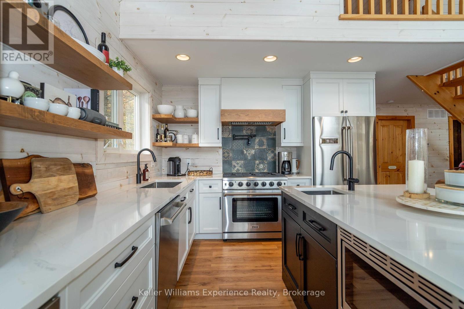 1317 West Lionshead Road, Gravenhurst, Ontario  N0H 1W0 - Photo 11 - X12465239