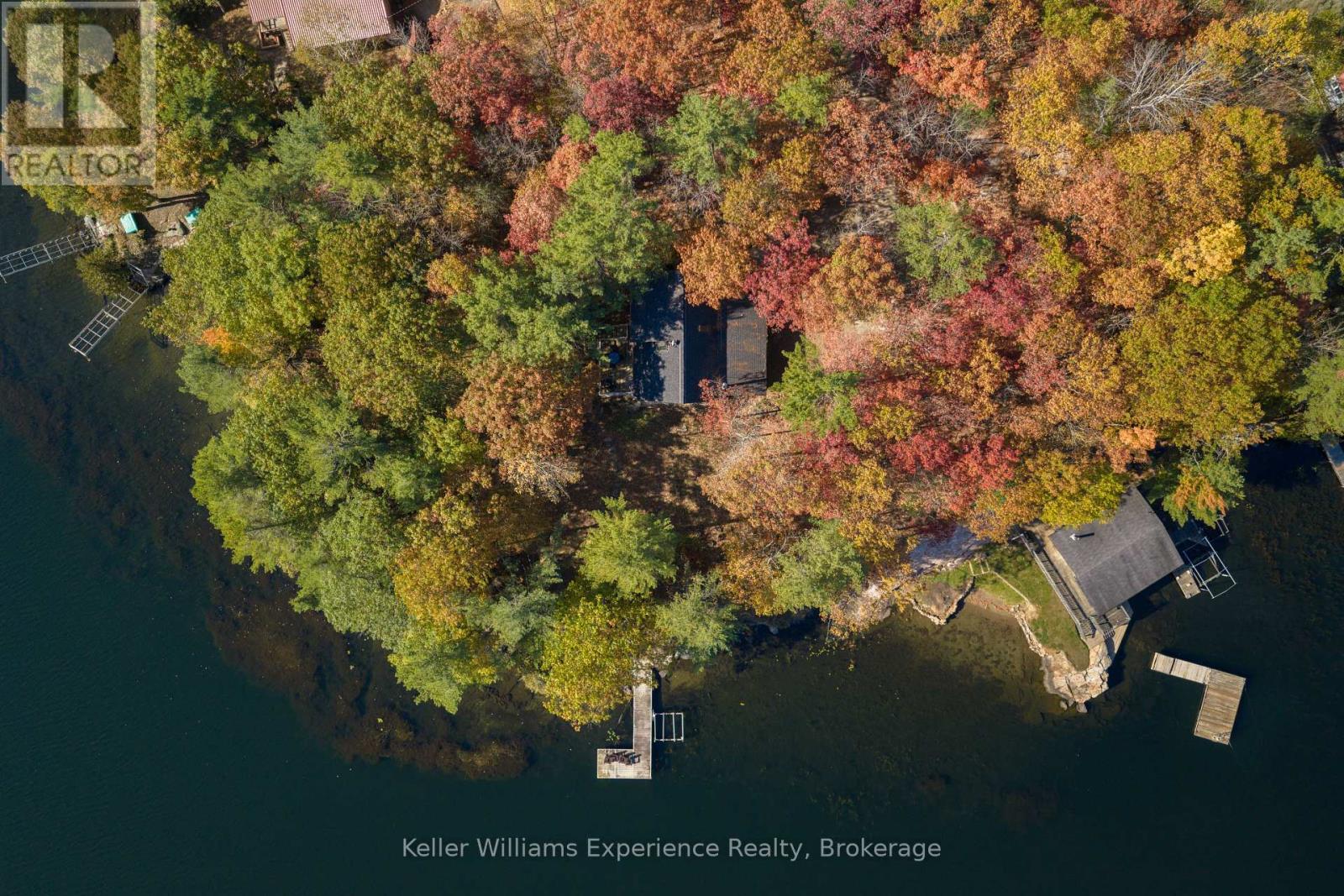 1317 West Lionshead Road, Gravenhurst, Ontario  N0H 1W0 - Photo 3 - X12465239