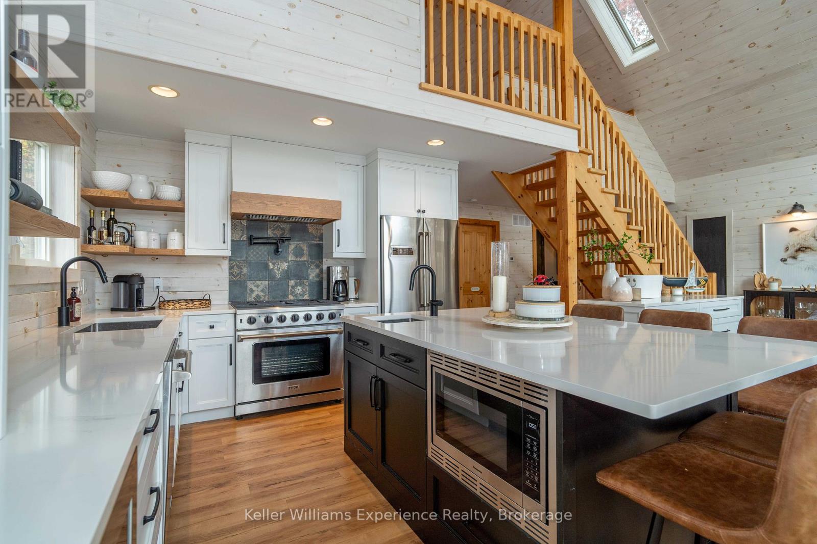 1317 West Lionshead Road, Gravenhurst, Ontario  N0H 1W0 - Photo 9 - X12465239