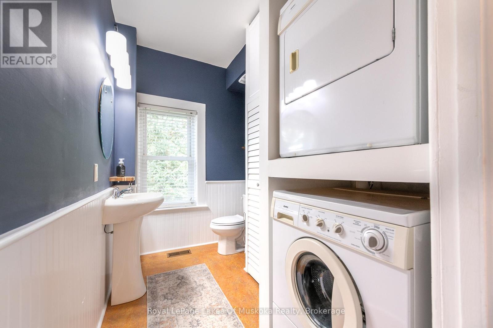 12 Elm Street, Huntsville, Ontario  P1H 1L1 - Photo 14 - X12465313