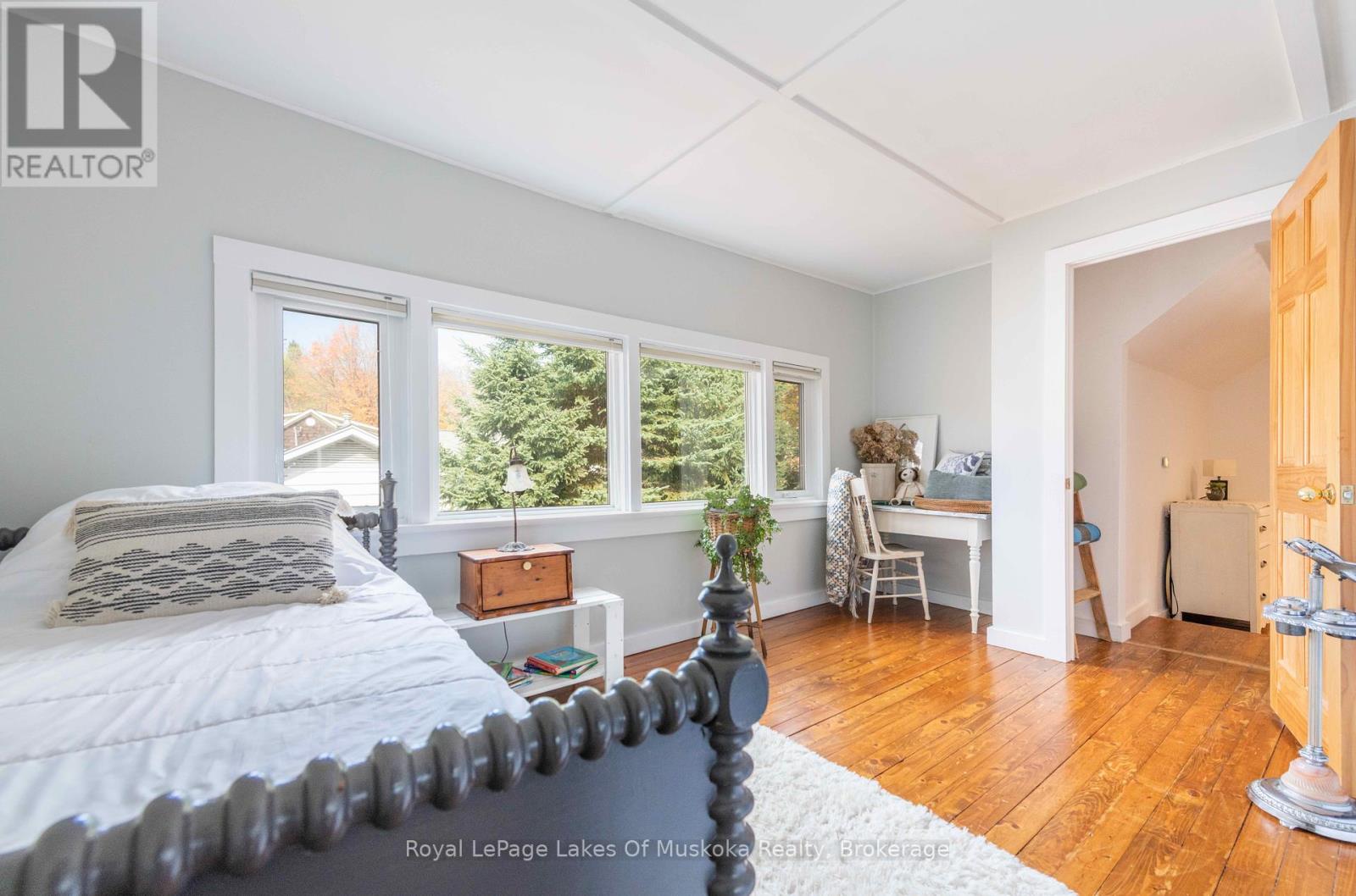 12 Elm Street, Huntsville, Ontario  P1H 1L1 - Photo 19 - X12465313