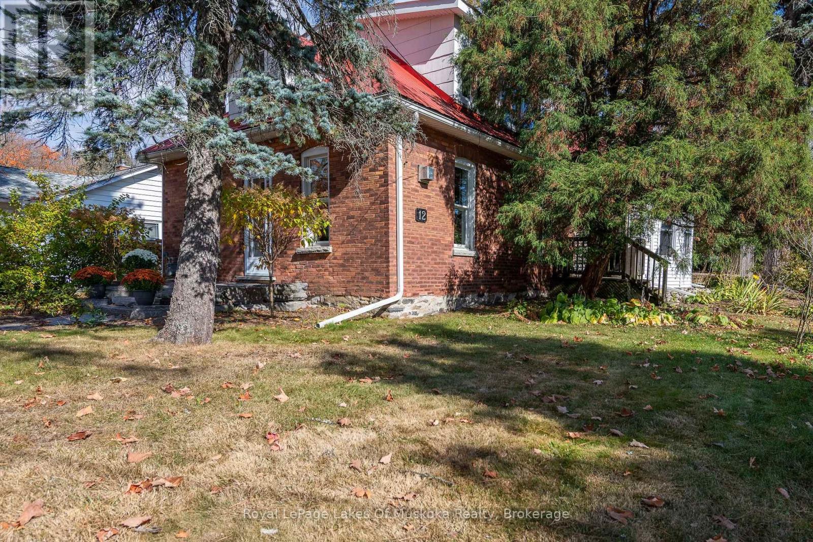 12 Elm Street, Huntsville, Ontario  P1H 1L1 - Photo 26 - X12465313