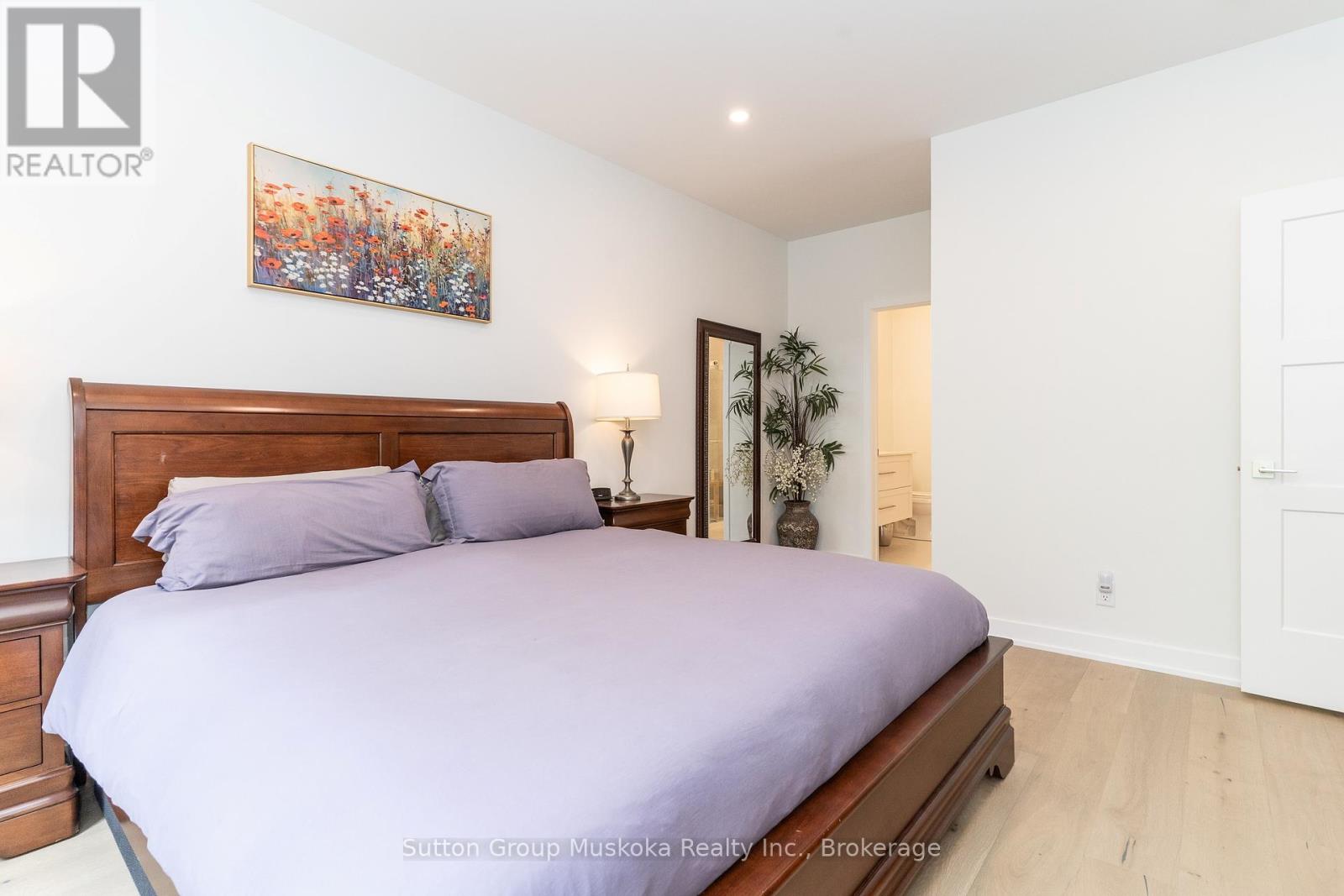 9 Jack Street, Huntsville, Ontario  P1H 0G4 - Photo 13 - X12465687