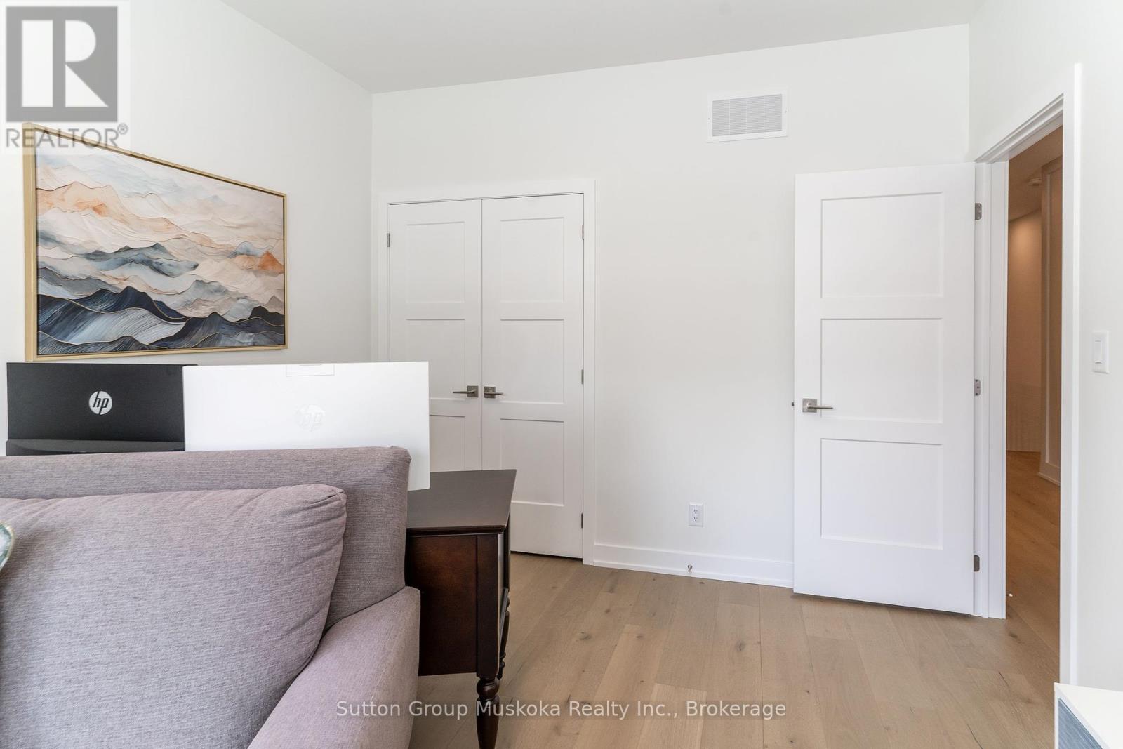 9 Jack Street, Huntsville, Ontario  P1H 0G4 - Photo 20 - X12465687