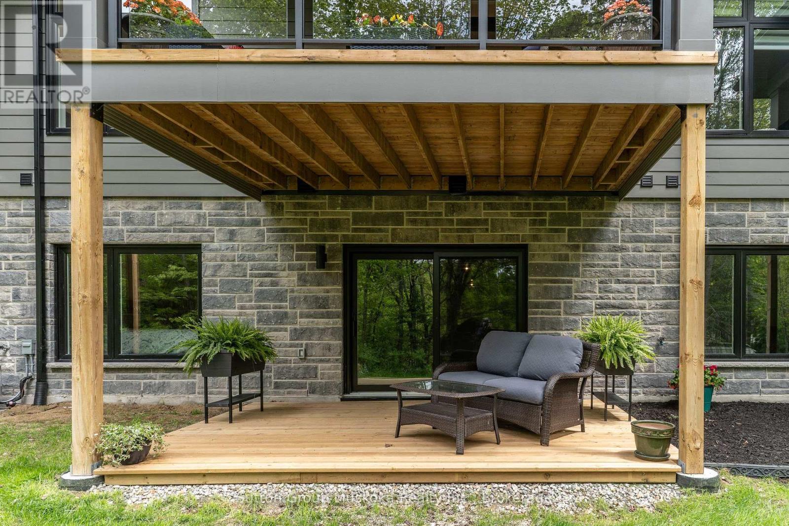 9 Jack Street, Huntsville, Ontario  P1H 0G4 - Photo 36 - X12465687