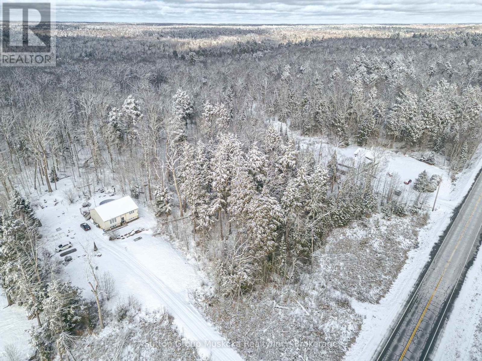 0 118 Highway E, Bracebridge, Ontario  P1L 1X1 - Photo 10 - X12465750