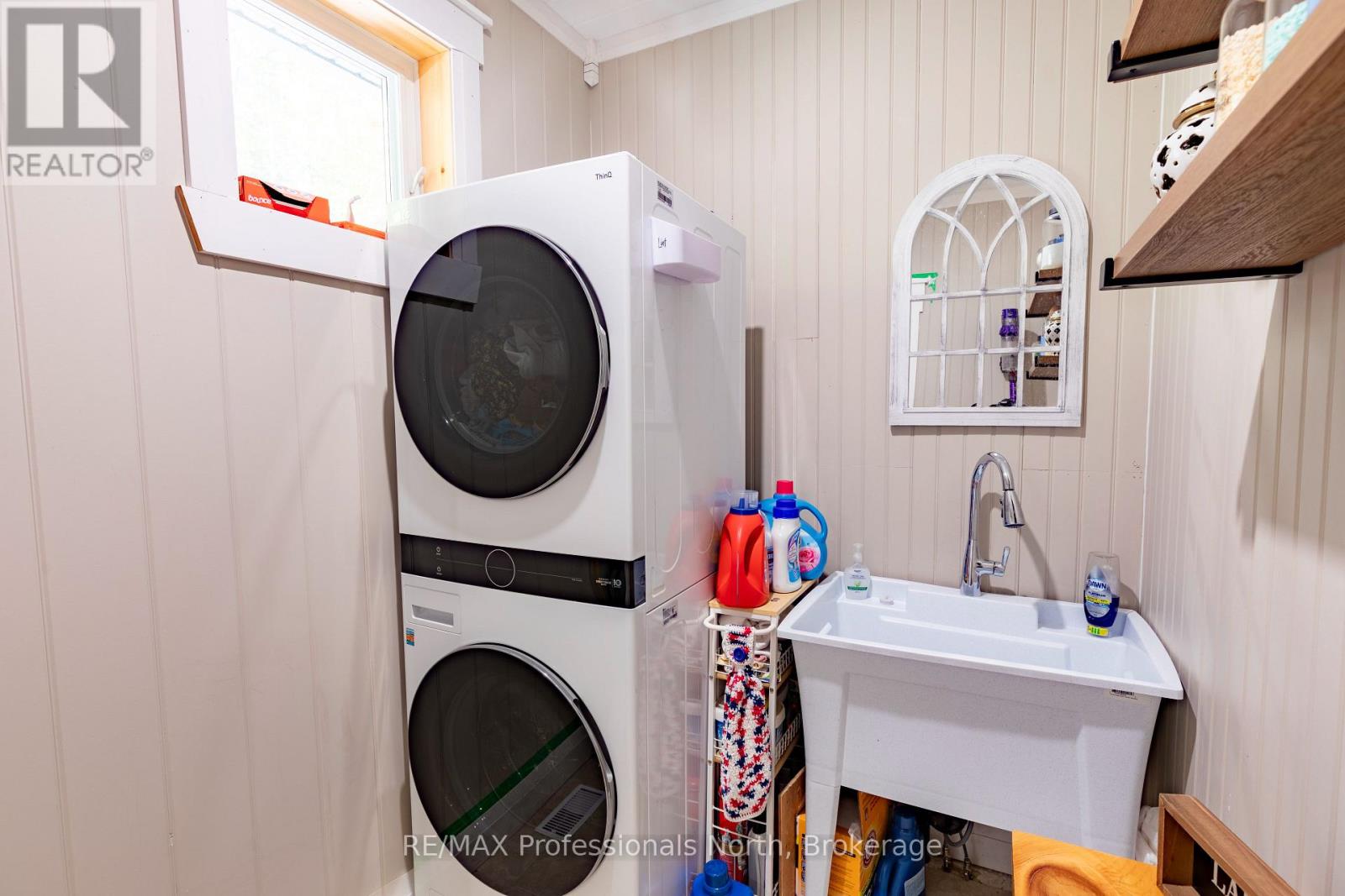 1203 Burlmarie Road, Lake Of Bays, Ontario  P0B 1A0 - Photo 20 - X12467511