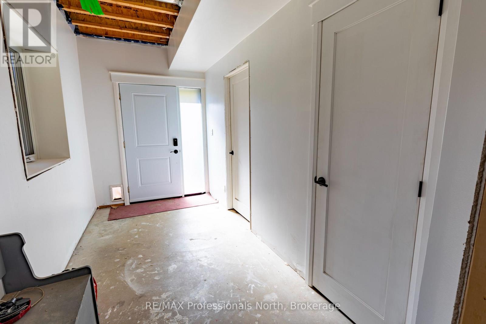 1203 Burlmarie Road, Lake Of Bays, Ontario  P0B 1A0 - Photo 21 - X12467511