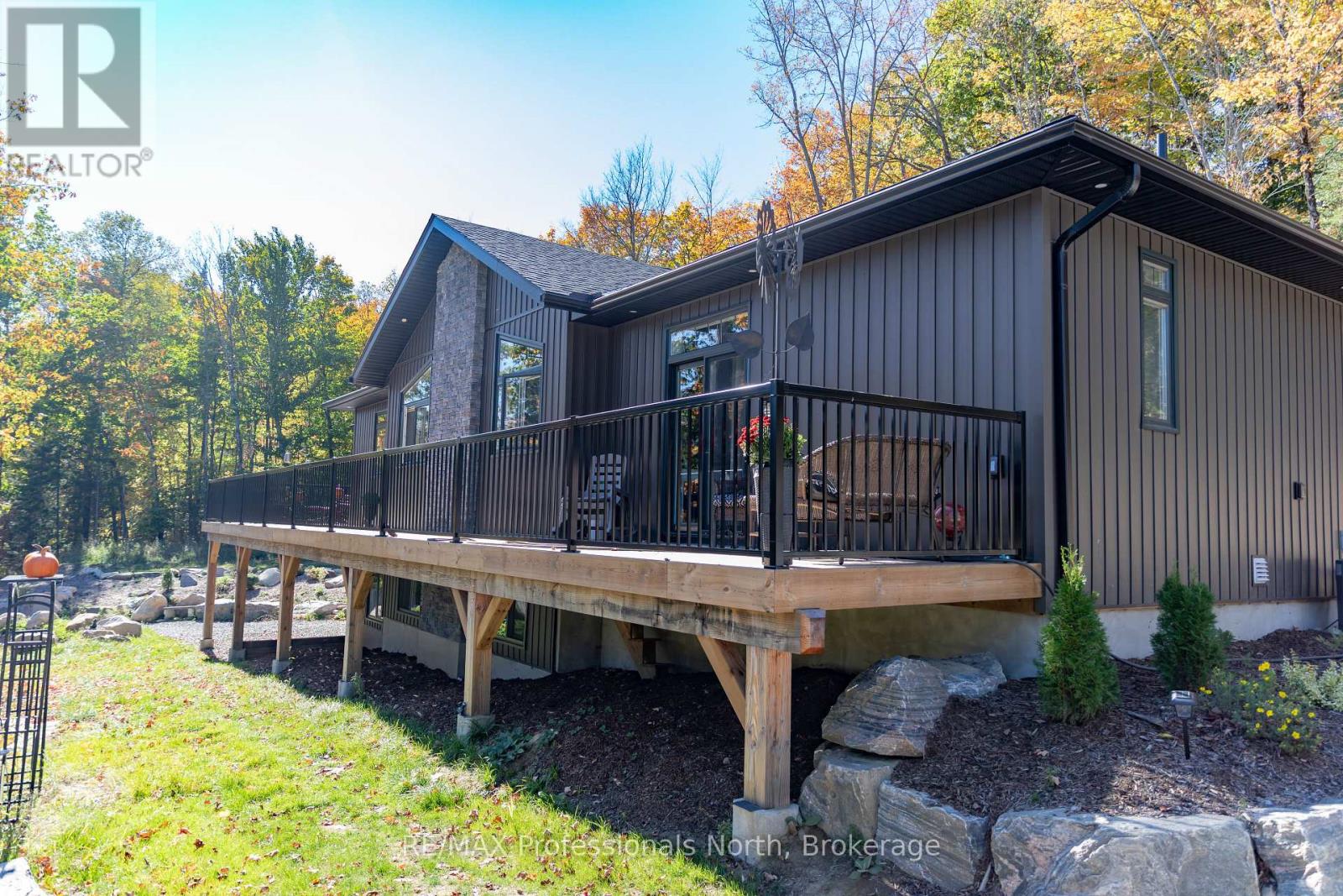 1203 Burlmarie Road, Lake Of Bays, Ontario  P0B 1A0 - Photo 24 - X12467511