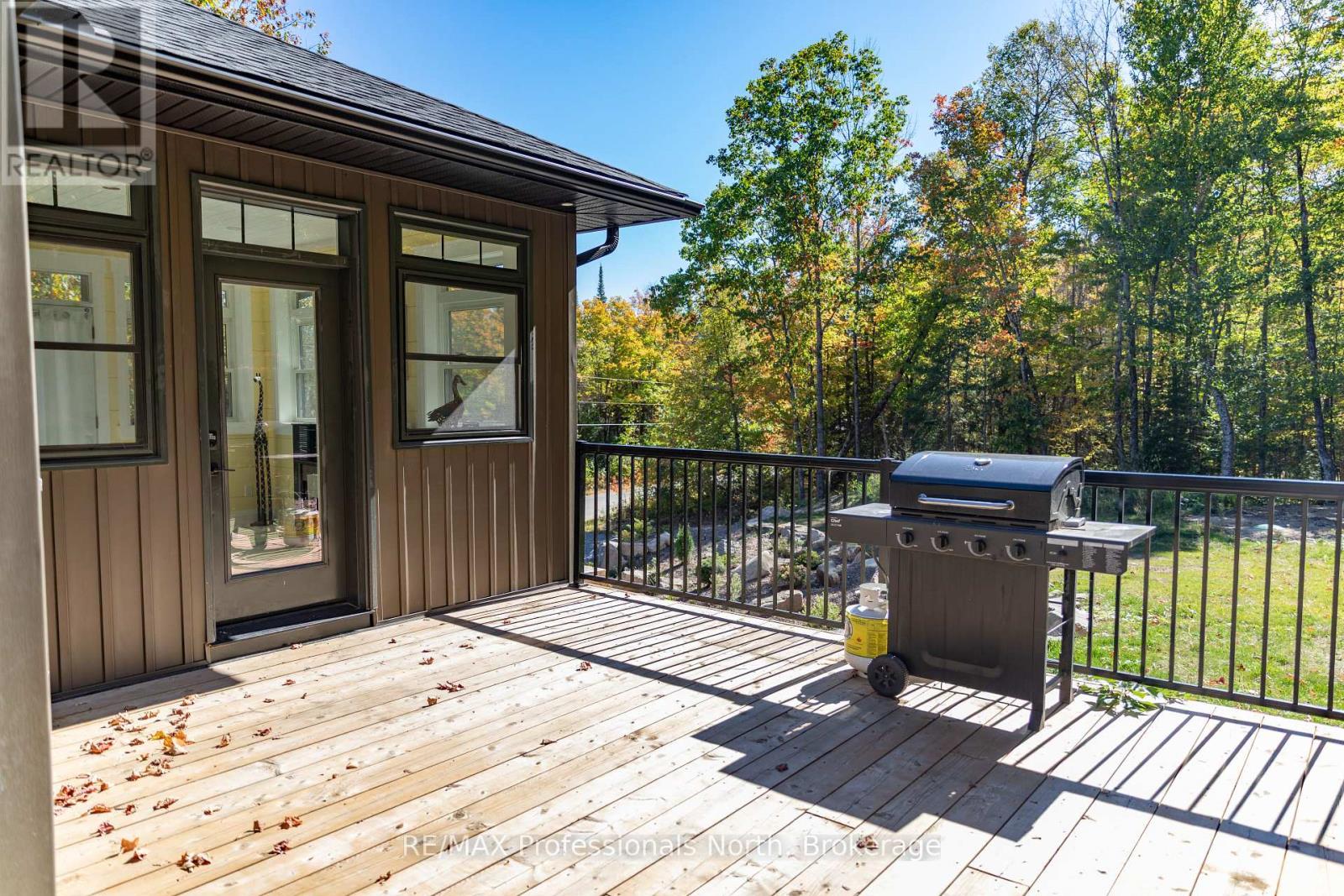 1203 Burlmarie Road, Lake Of Bays, Ontario  P0B 1A0 - Photo 28 - X12467511