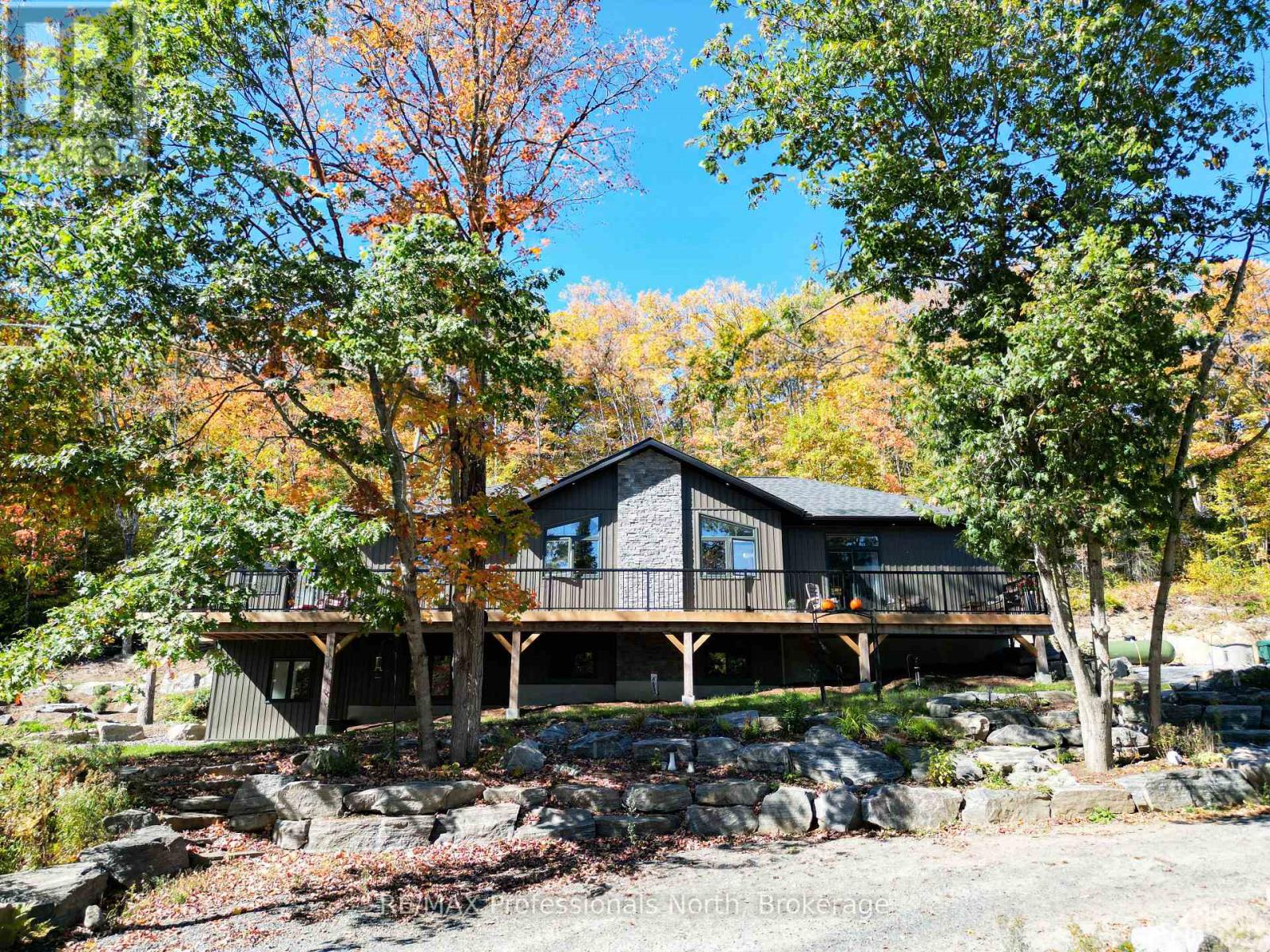 1203 Burlmarie Road, Lake Of Bays, Ontario  P0B 1A0 - Photo 29 - X12467511