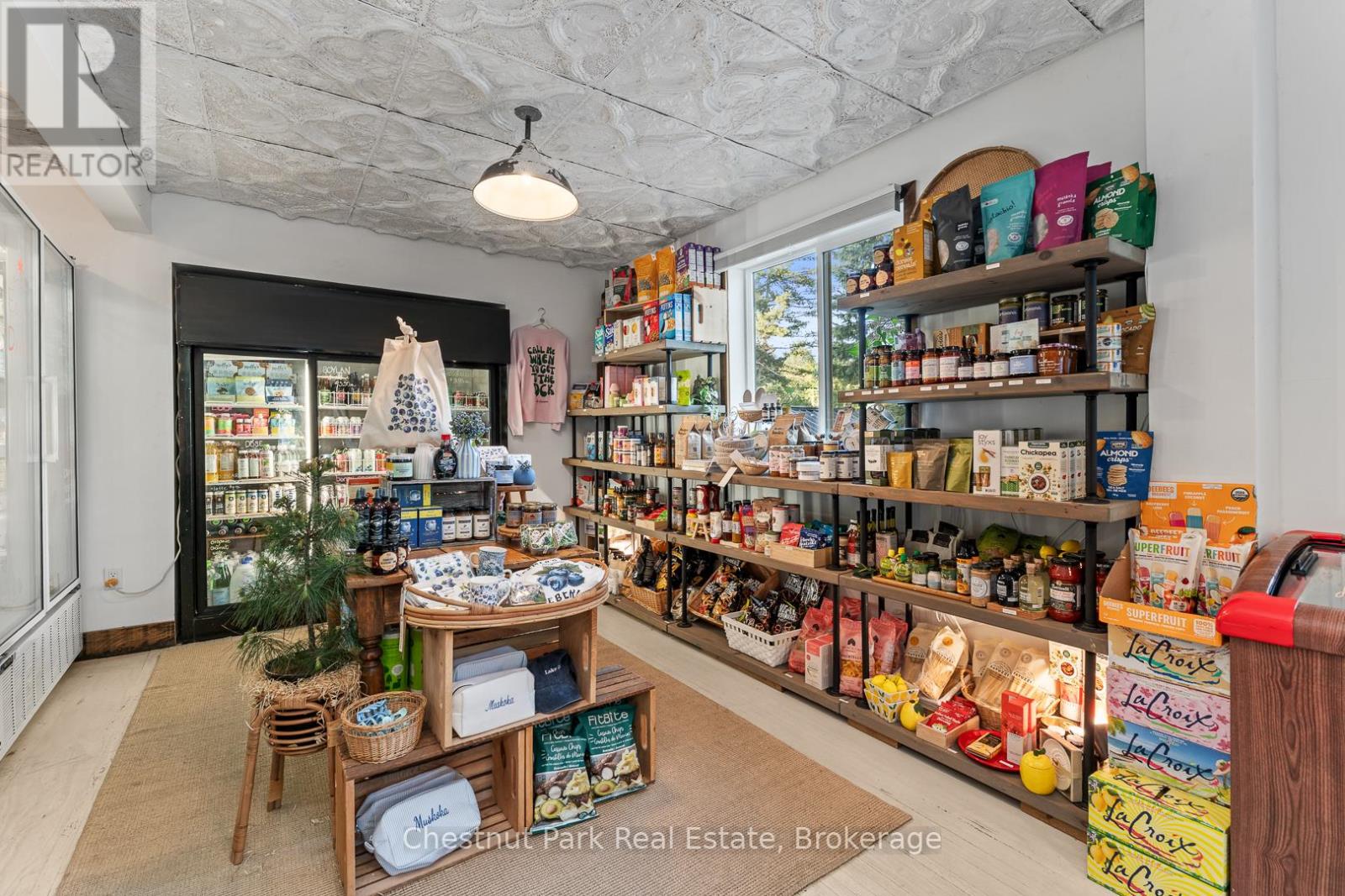 2642 Muskoka 169 Road, Muskoka Lakes, Ontario  P0C 1M0 - Photo 11 - X12467832