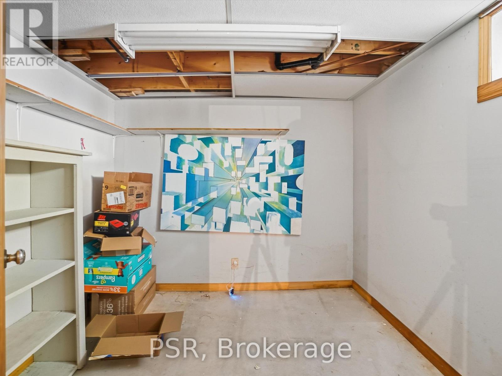 1016 Victoria Street, Muskoka Lakes, Ontario  L0K 1E0 - Photo 33 - X12468155