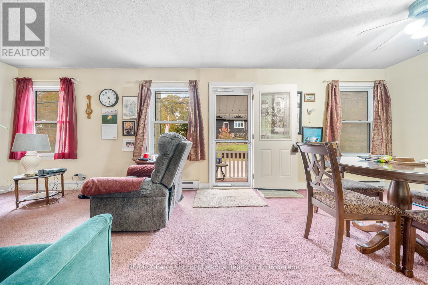 19 Isabella Street, Parry Sound, Ontario  P2A 1M1 - Photo 39 - X12468943