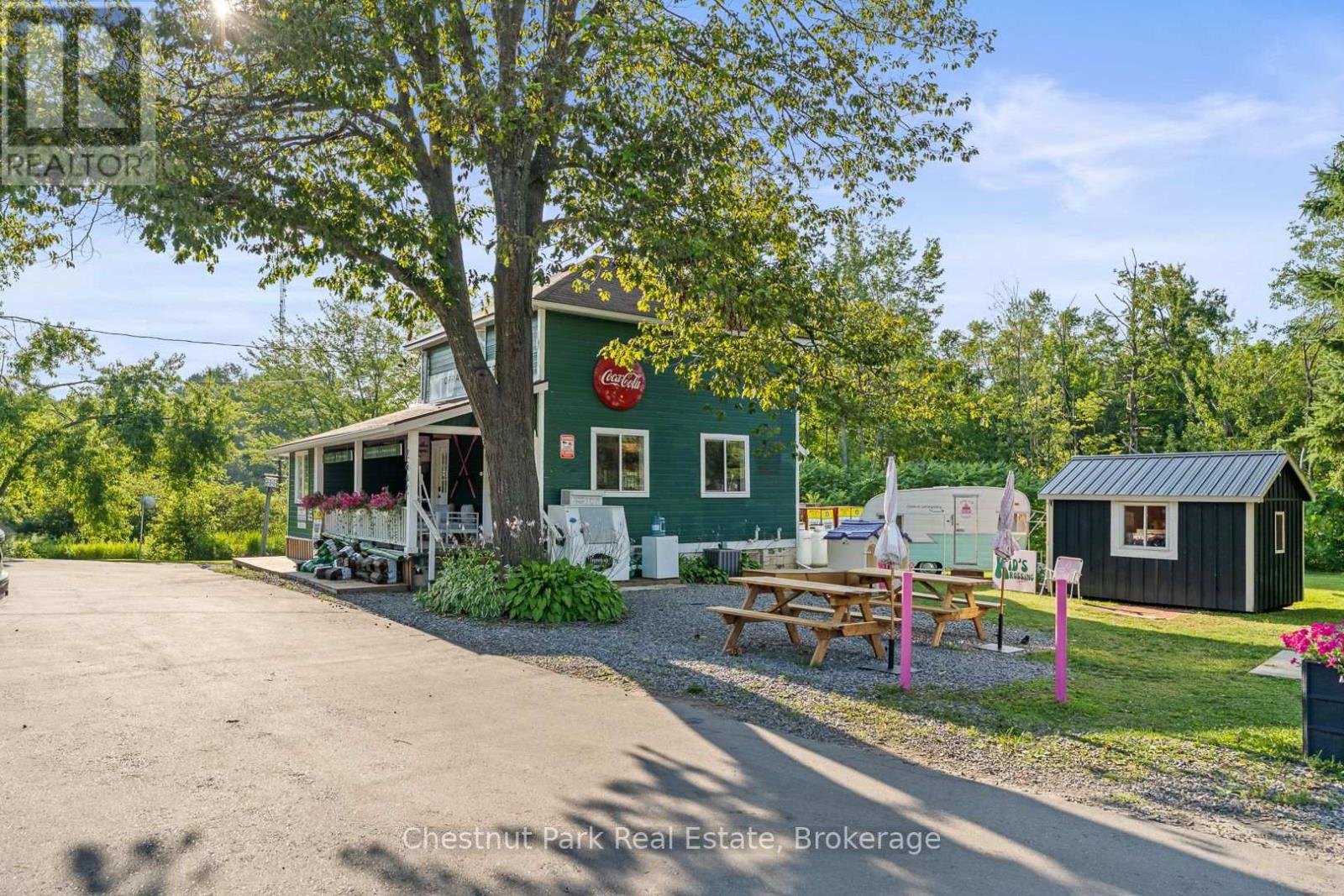 2642 Muskoka 169 Road, Muskoka Lakes, Ontario  P0C 1M0 - Photo 5 - X12469087