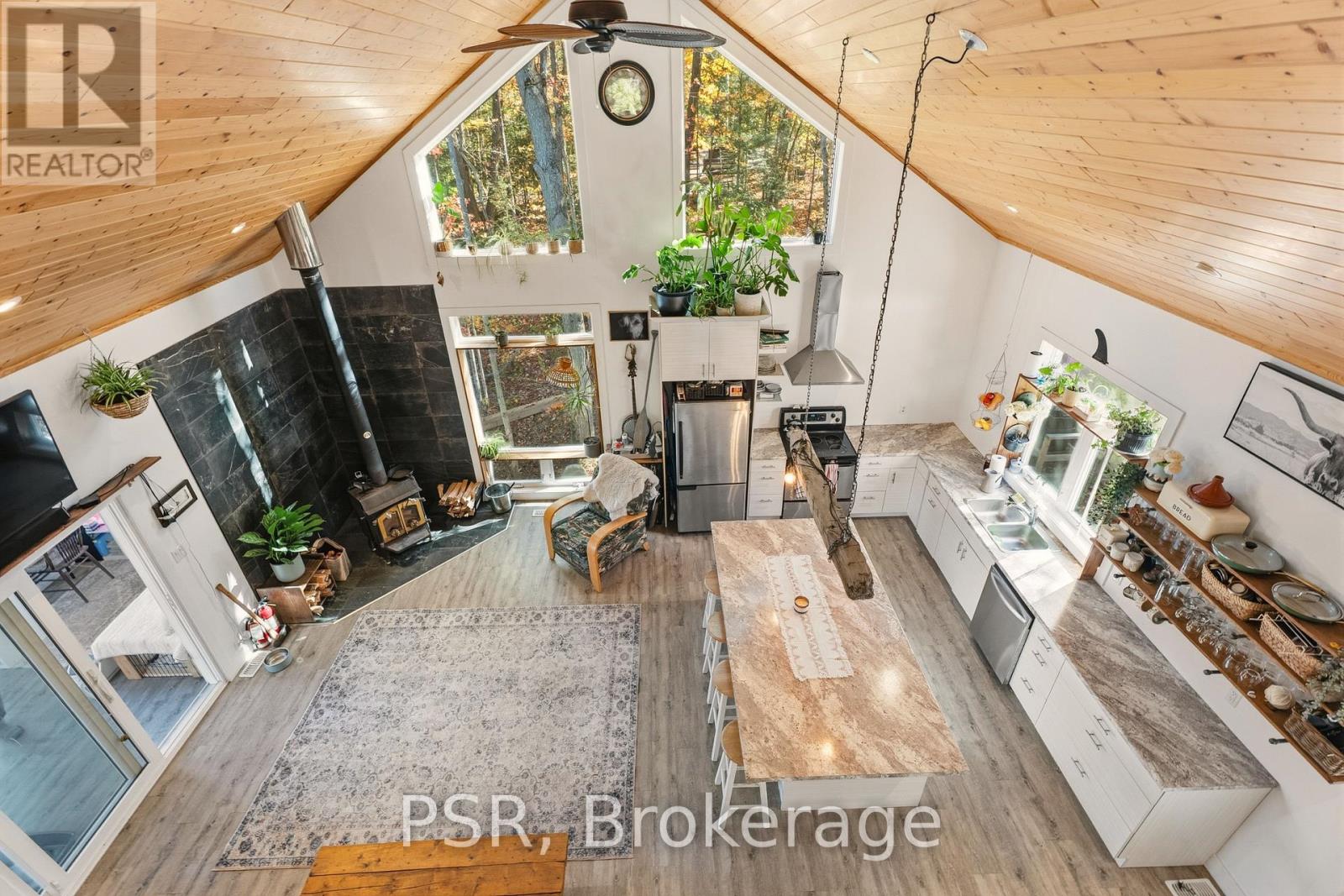 1194 Muskoka Road 38, Muskoka Lakes, Ontario  P0C 1A0 - Photo 2 - X12469445