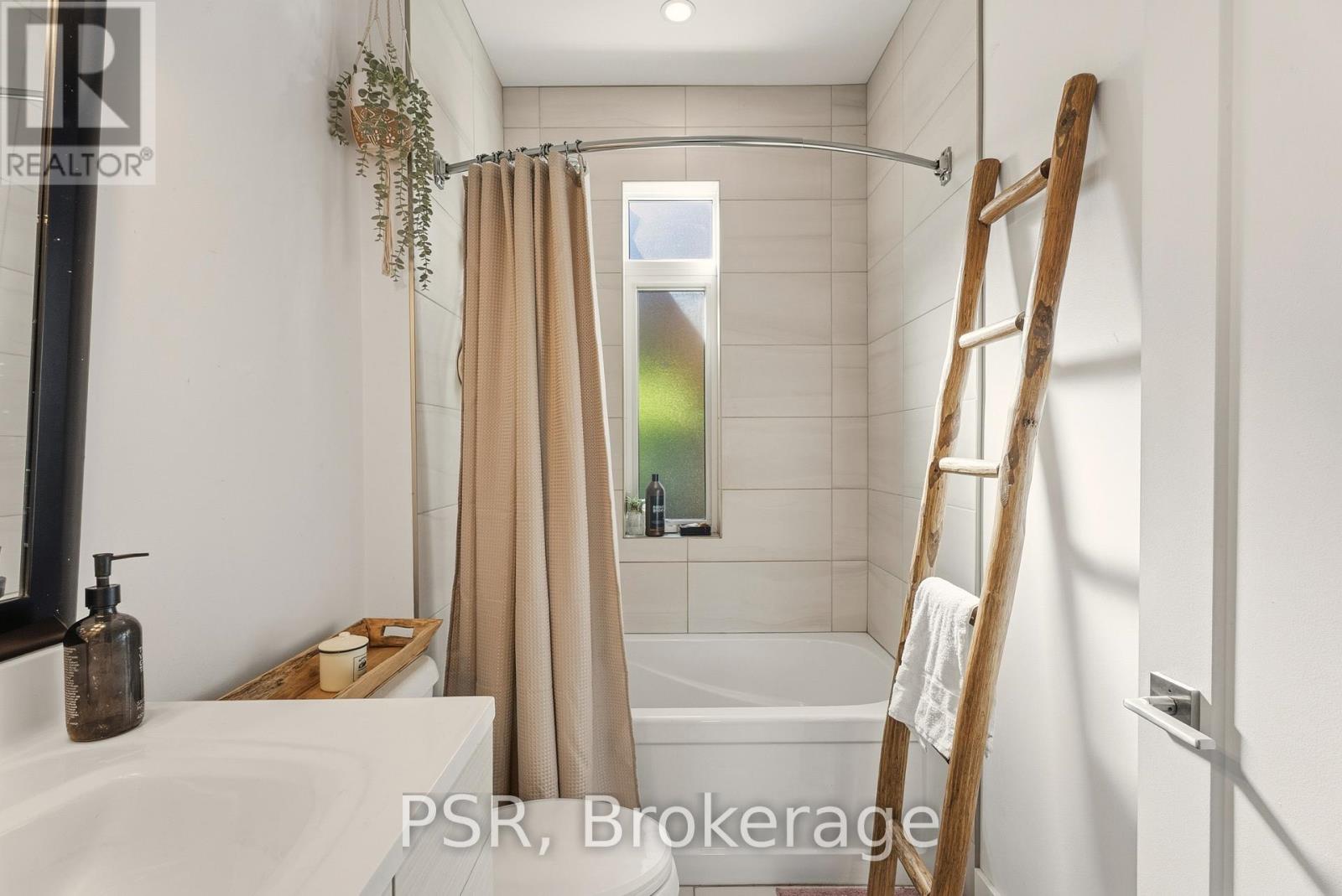 1194 Muskoka Road 38, Muskoka Lakes, Ontario  P0C 1A0 - Photo 50 - X12469445