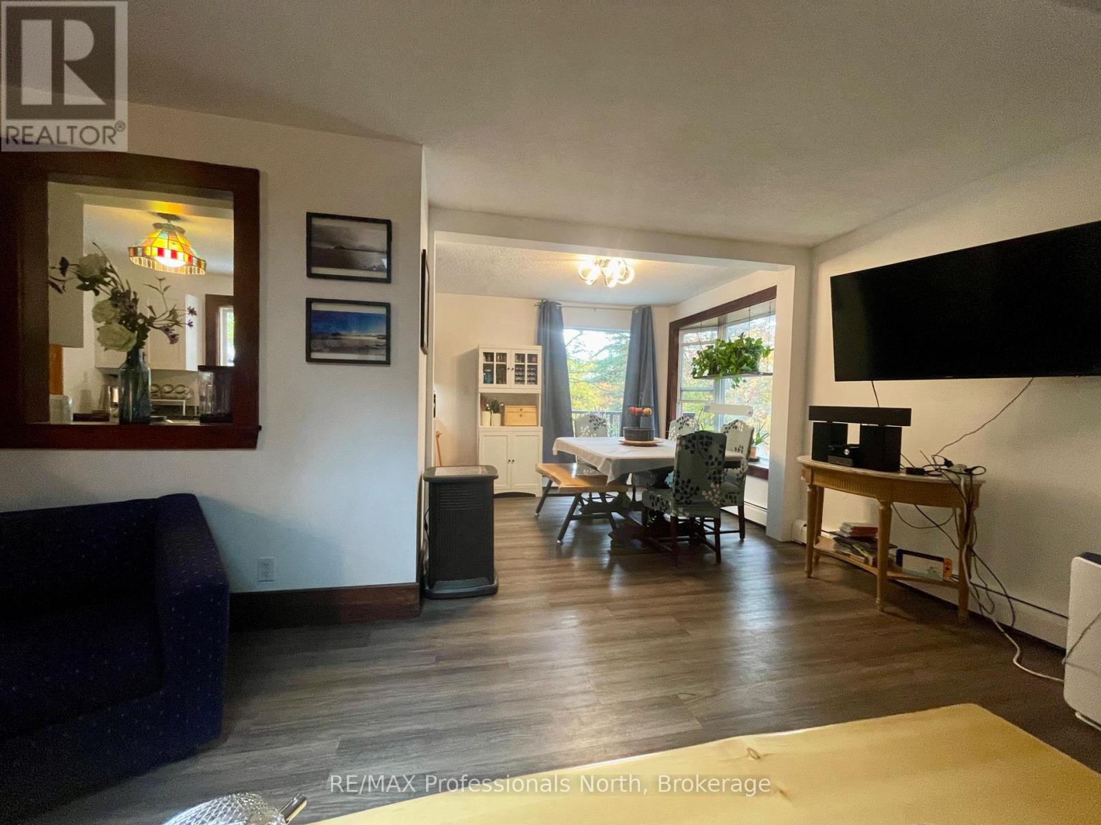 31 Falls View Road, Huntsville, Ontario  P0B 1L0 - Photo 14 - X12470334