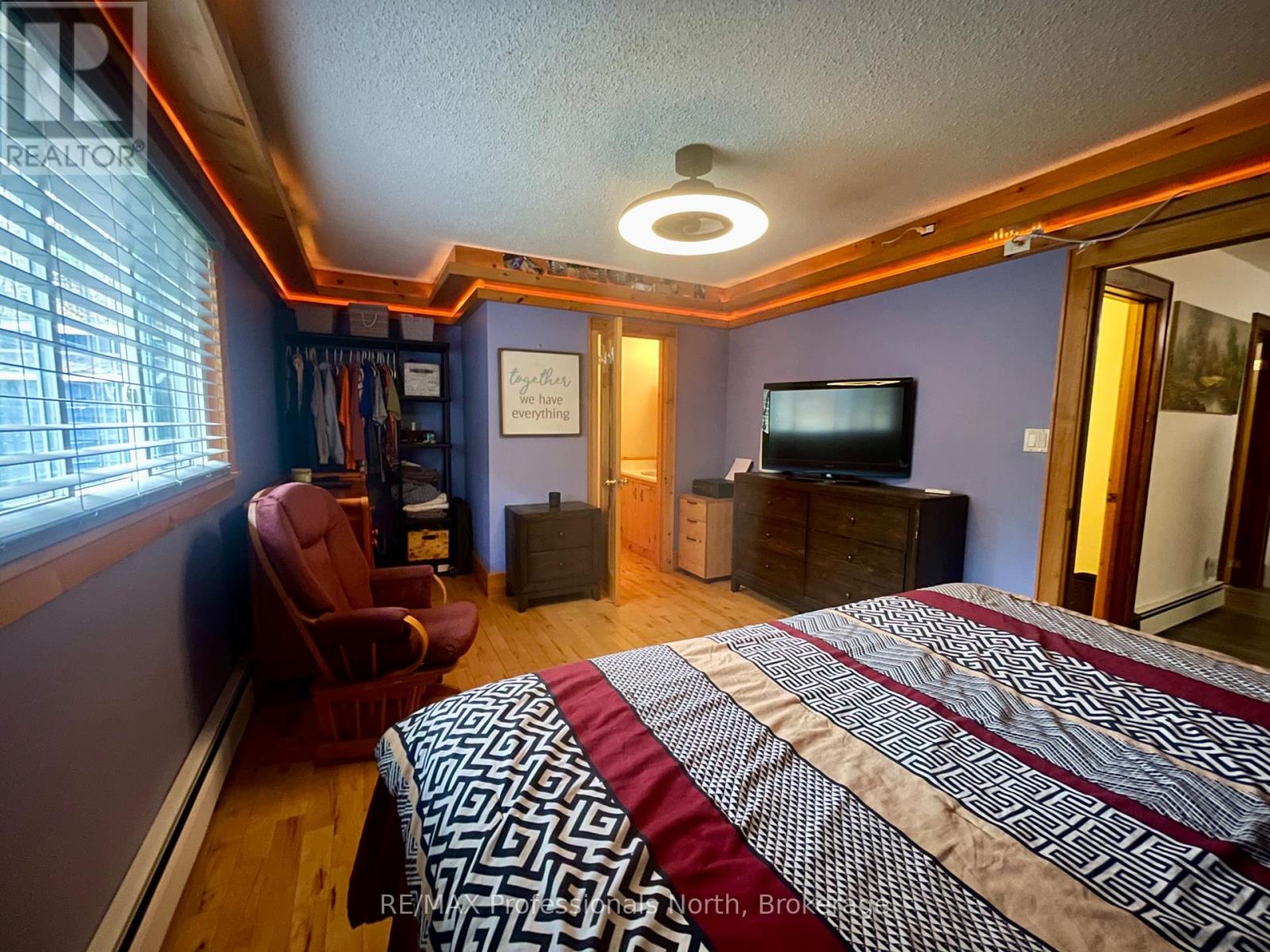 31 Falls View Road, Huntsville, Ontario  P0B 1L0 - Photo 19 - X12470334