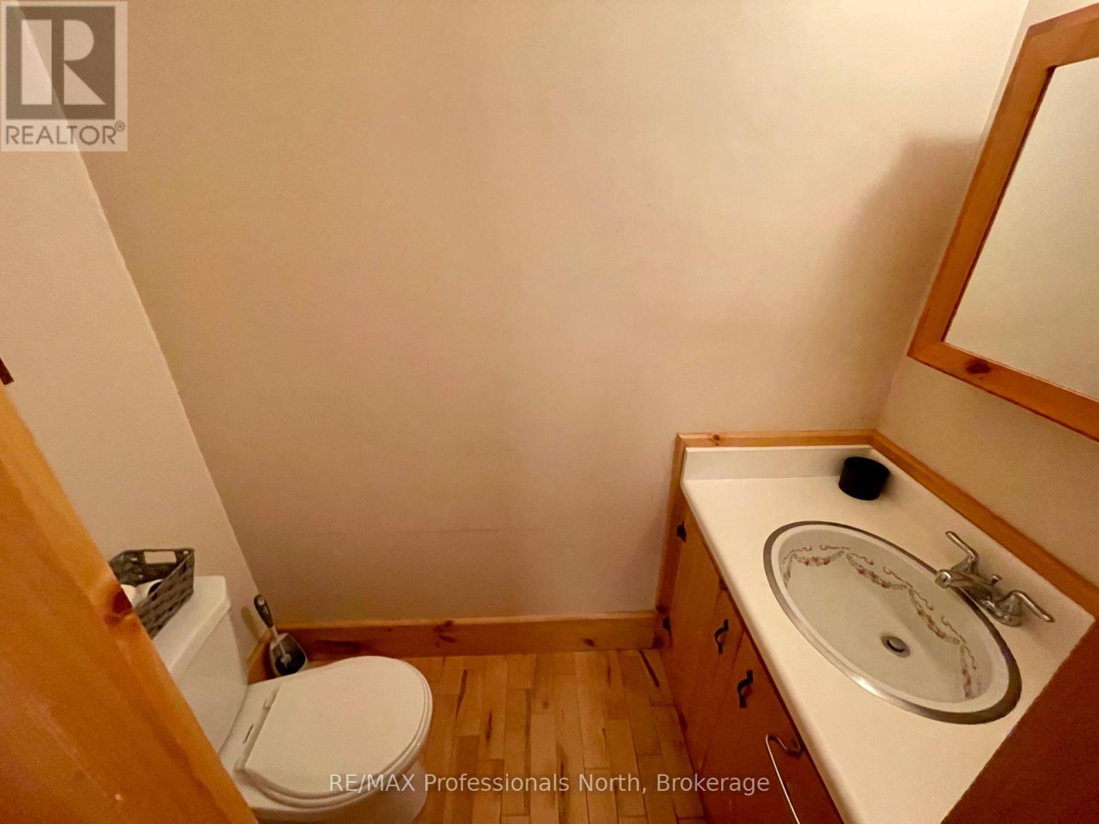 31 Falls View Road, Huntsville, Ontario  P0B 1L0 - Photo 20 - X12470334