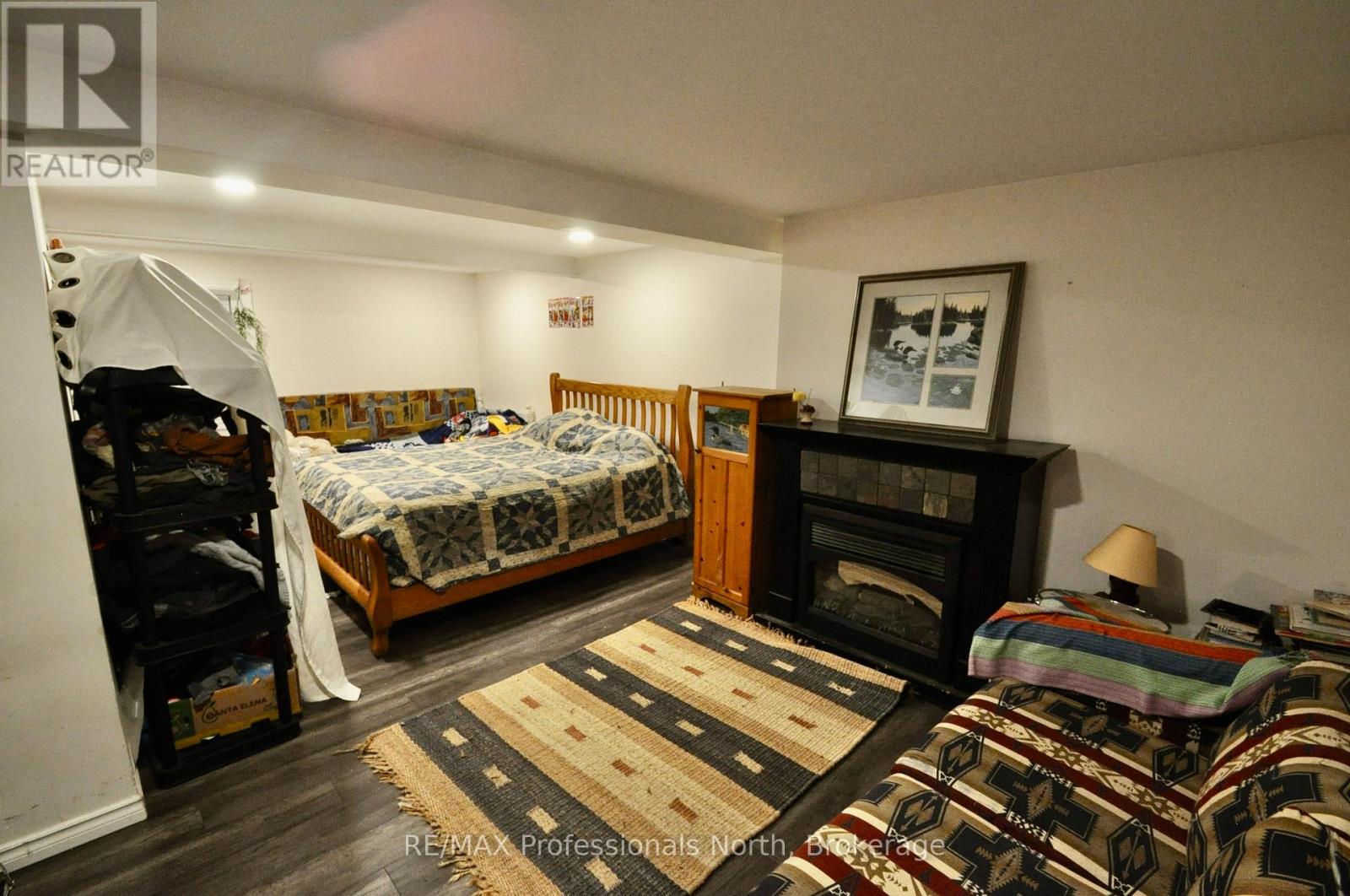 31 Falls View Road, Huntsville, Ontario  P0B 1L0 - Photo 28 - X12470334