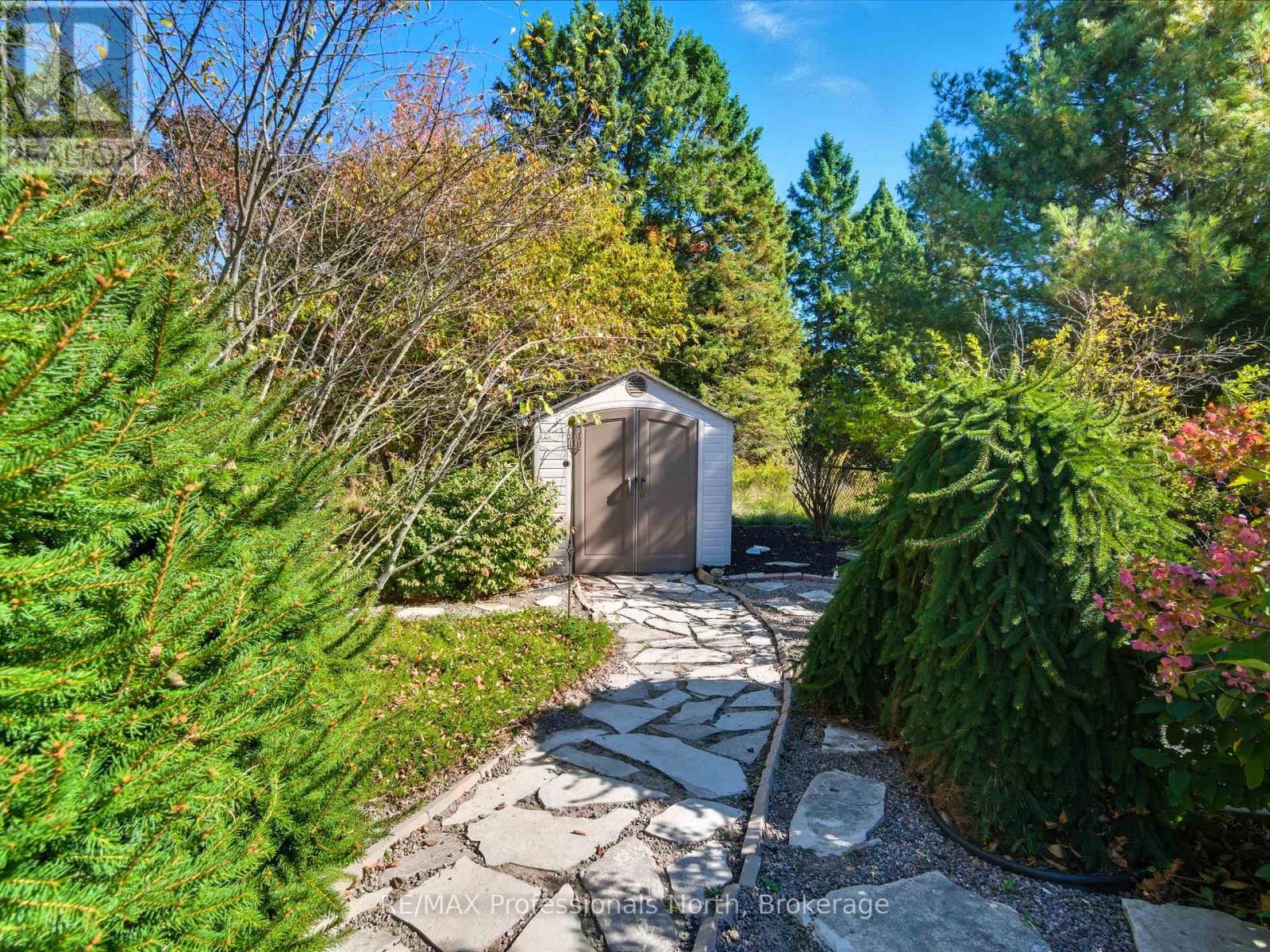 17 Keall Crescent, Bracebridge, Ontario  P1L 1Y4 - Photo 41 - X12471185