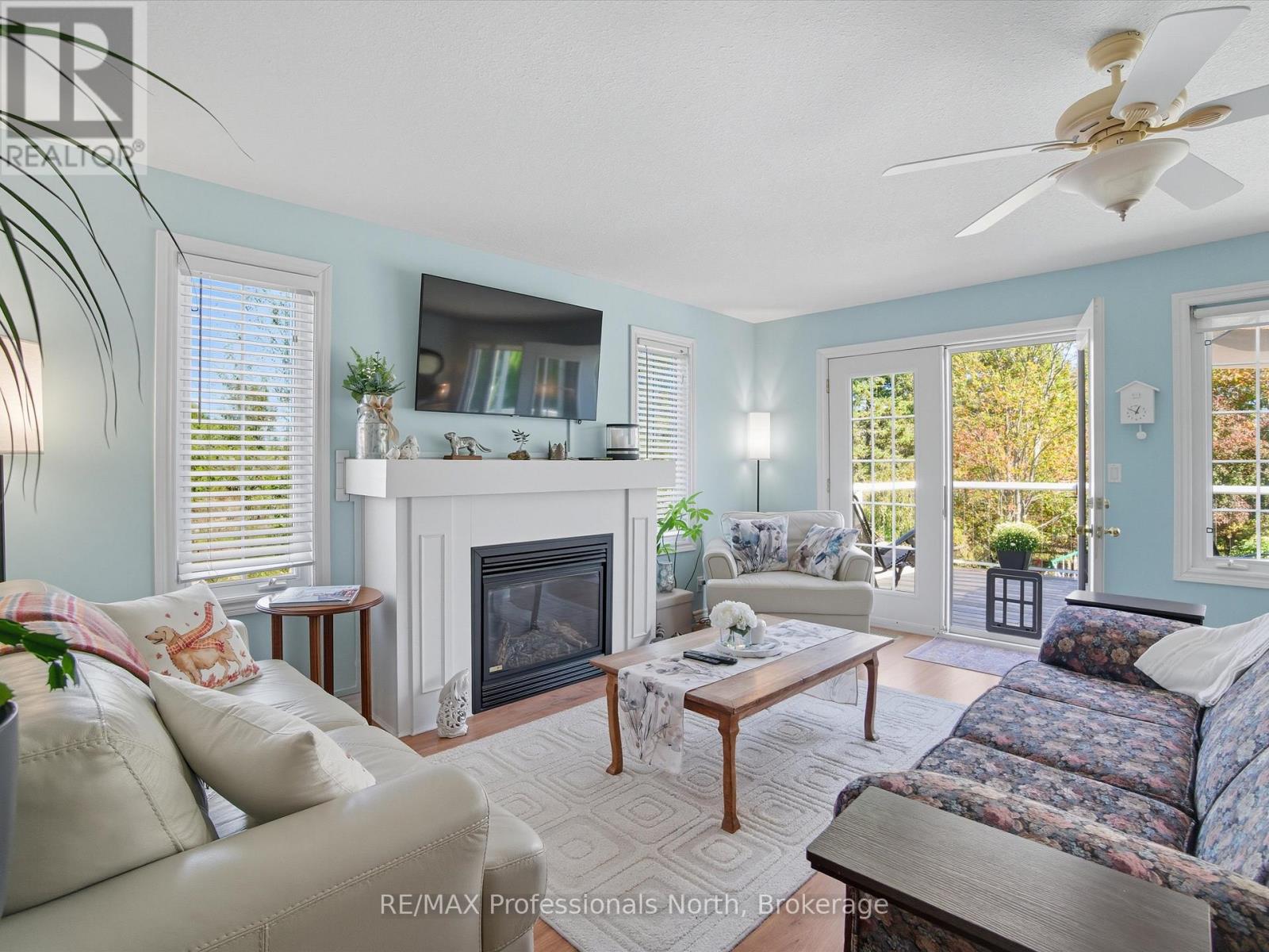 17 Keall Crescent, Bracebridge, Ontario  P1L 1Y4 - Photo 6 - X12471185