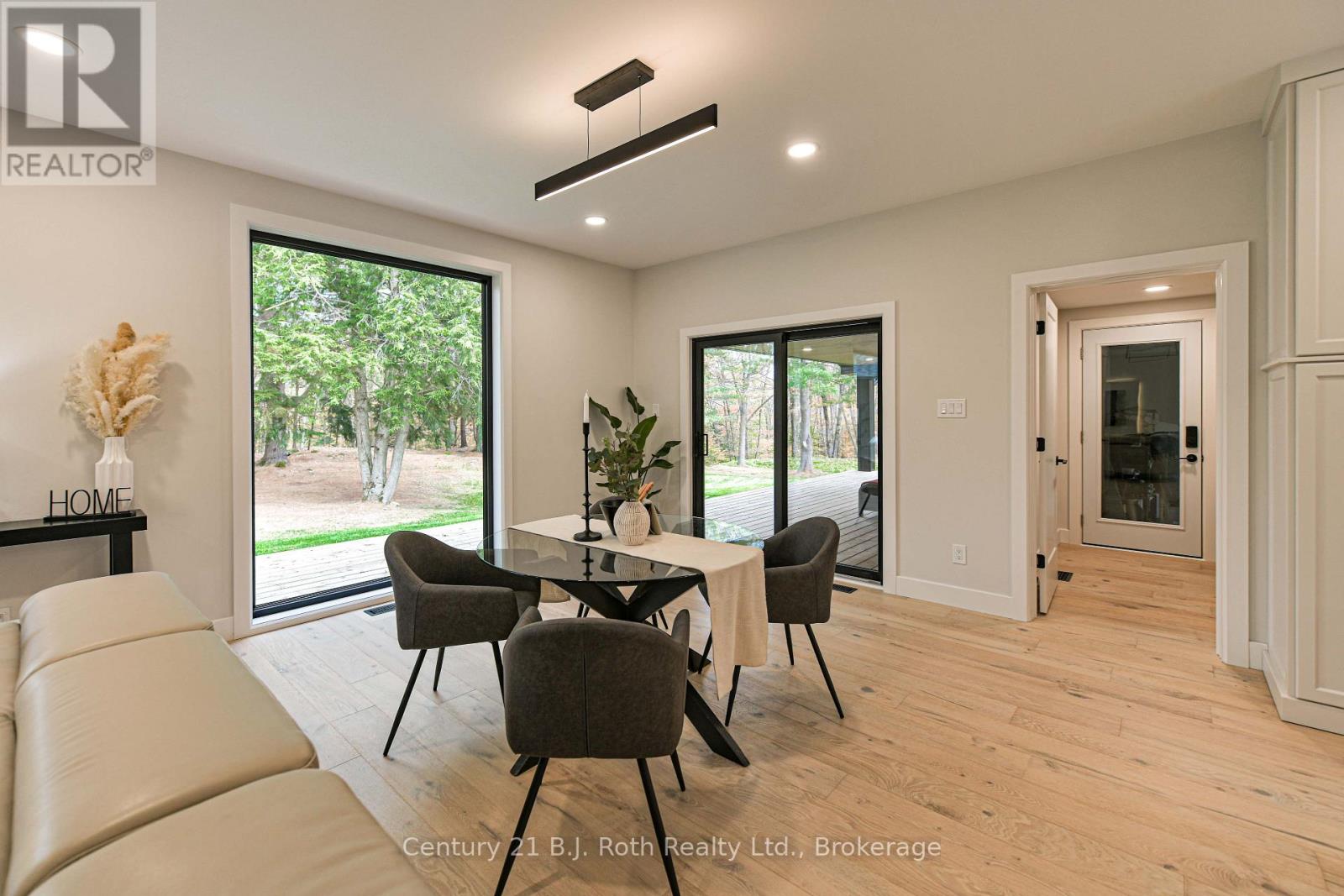 691 South Waseosa Lake Road, Huntsville, Ontario  P1H 2N5 - Photo 19 - X12473164