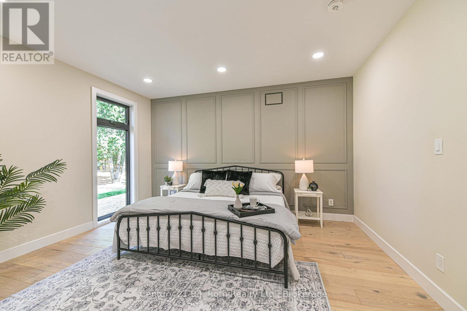 691 South Waseosa Lake Road, Huntsville, Ontario  P1H 2N5 - Photo 25 - X12473164