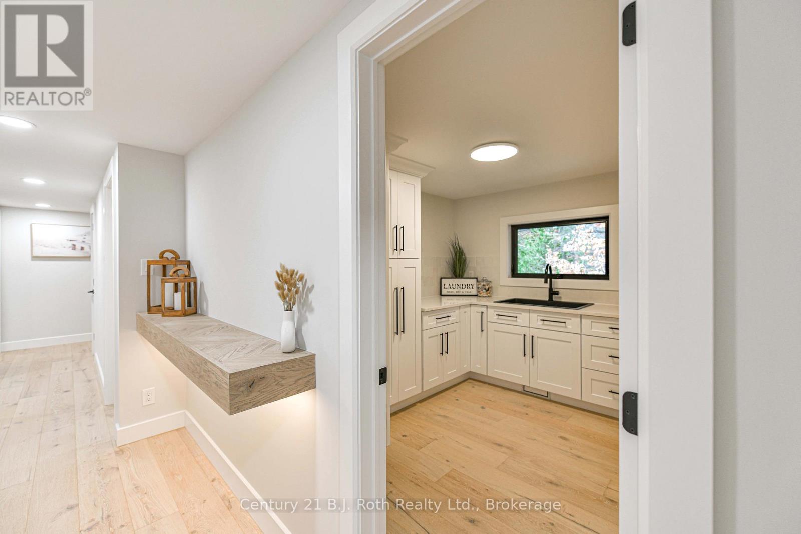 691 South Waseosa Lake Road, Huntsville, Ontario  P1H 2N5 - Photo 35 - X12473164