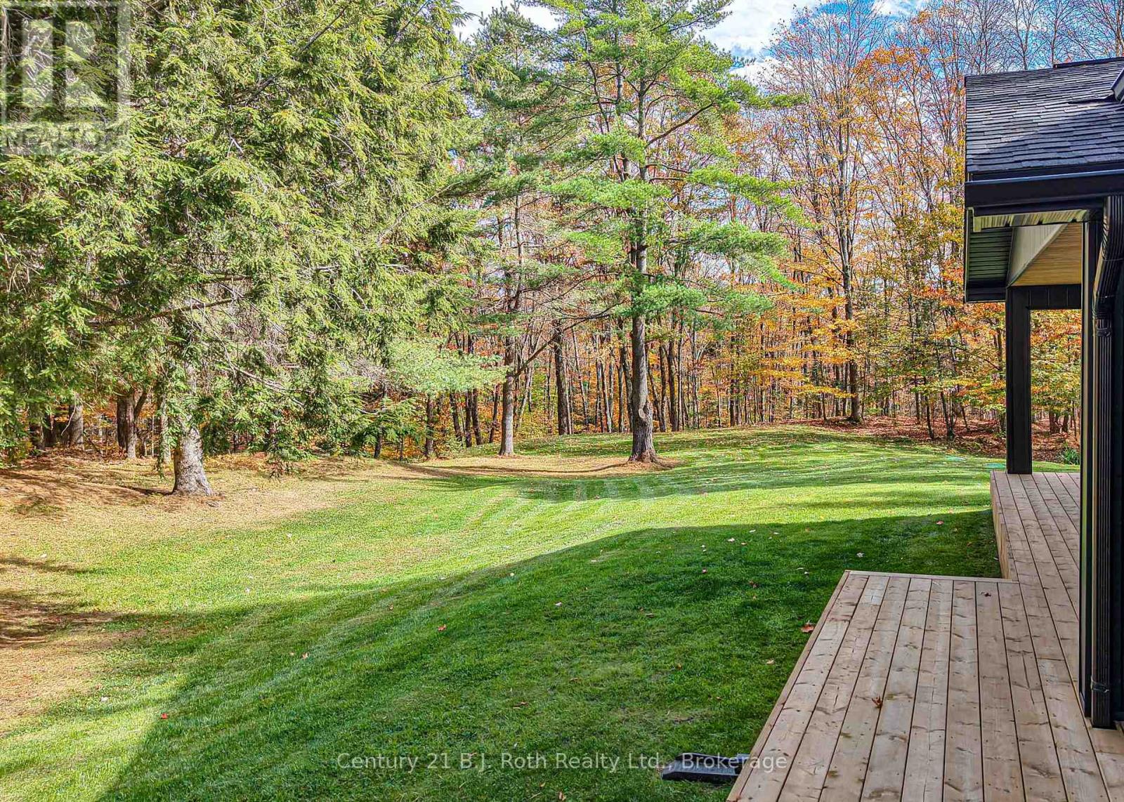 691 South Waseosa Lake Road, Huntsville, Ontario  P1H 2N5 - Photo 47 - X12473164