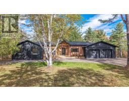 691 SOUTH WASEOSA LAKE ROAD, Huntsville, Ontario