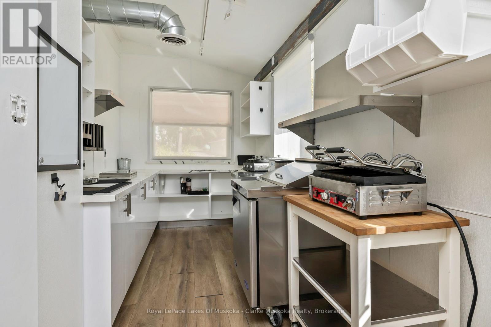 3173 Muskoka Rd 169, Muskoka Lakes, Ontario  P0C 1A0 - Photo 16 - X12473445