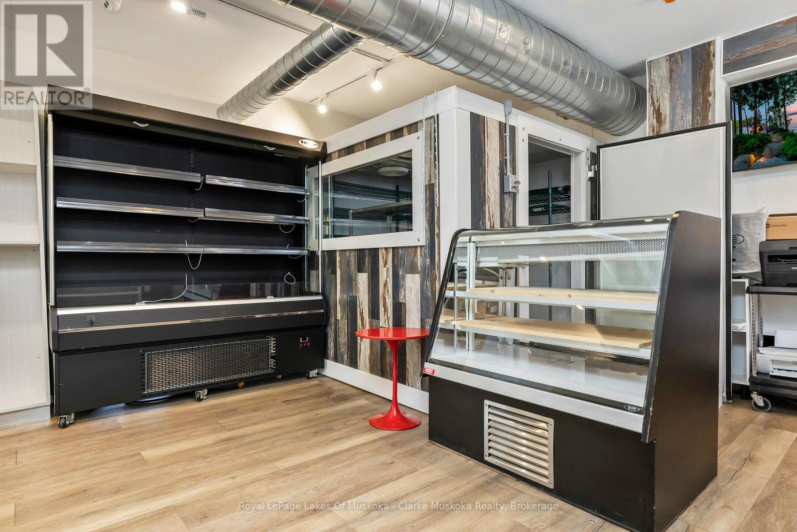 3173 Muskoka Rd 169, Muskoka Lakes, Ontario  P0C 1A0 - Photo 18 - X12473445