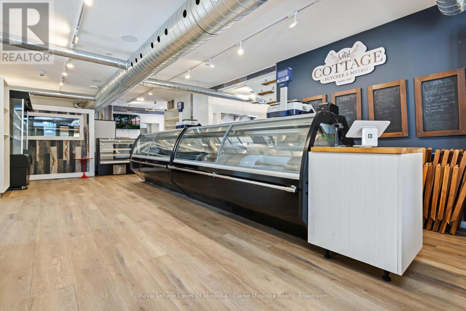 3173 Muskoka Rd 169, Muskoka Lakes, Ontario  P0C 1A0 - Photo 9 - X12473445