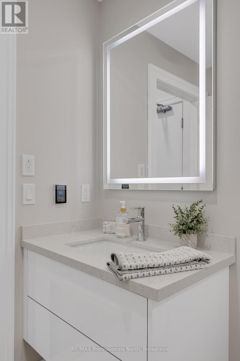 203 - 32 Brunel Road, Huntsville, Ontario  P1H 1P5 - Photo 24 - X12475512