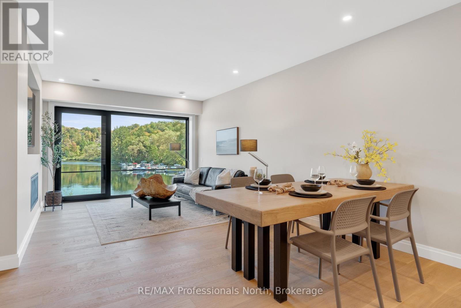 203 - 32 Brunel Road, Huntsville, Ontario  P1H 1P5 - Photo 30 - X12475512