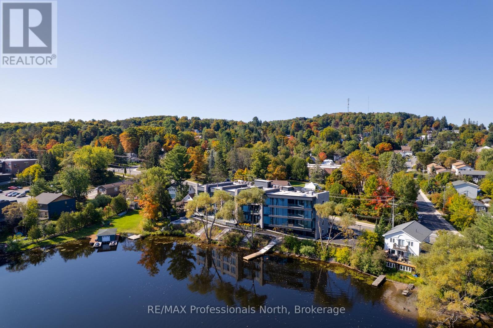 201 - 32 Brunel Road, Huntsville, Ontario  P1H 1P5 - Photo 14 - X12475529