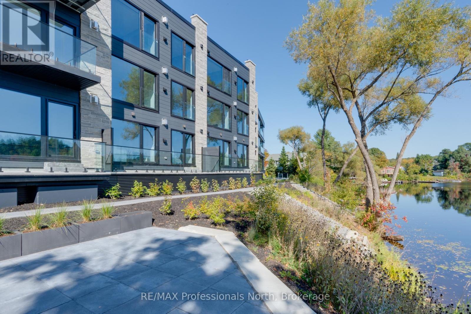 201 - 32 Brunel Road, Huntsville, Ontario  P1H 1P5 - Photo 6 - X12475529