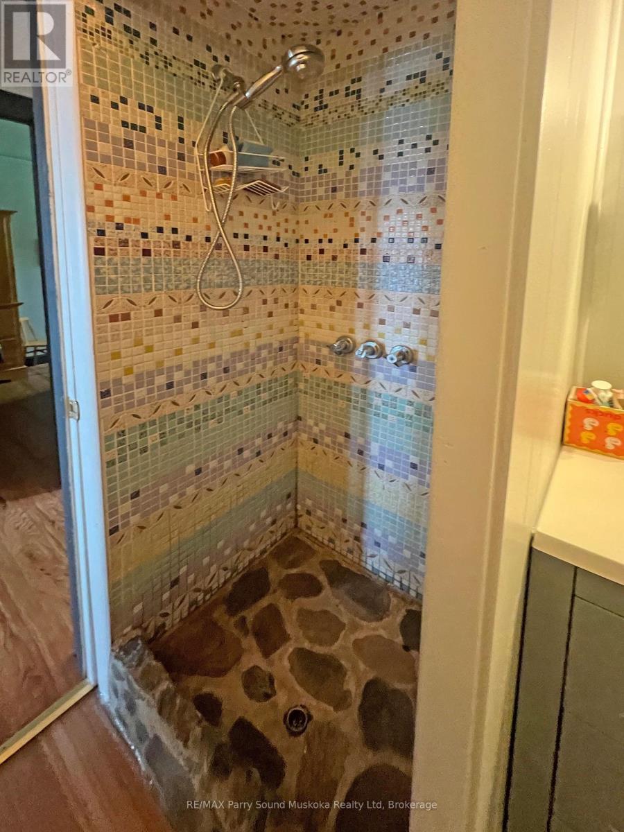 400 (Lot 1) Oak Point Road, Parry Sound, Ontario  P2A 2X4 - Photo 20 - X12477555