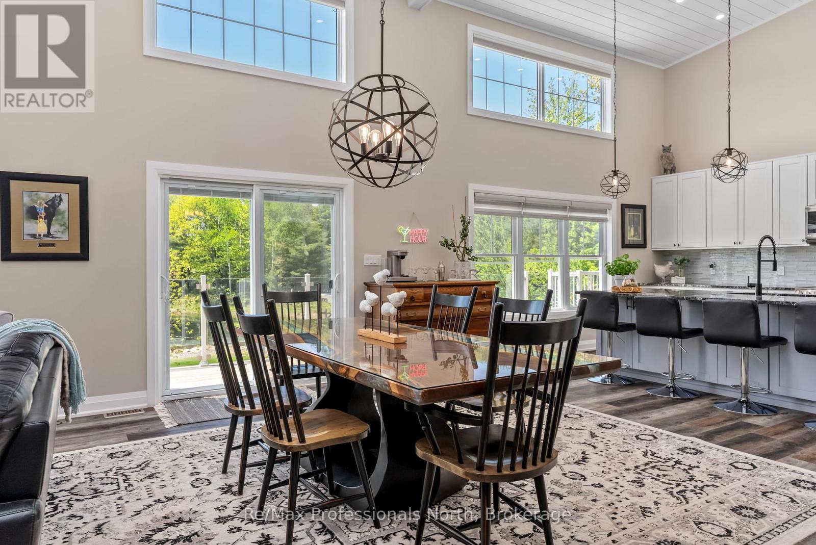 1076 Xavier Street, Gravenhurst, Ontario  P0E 1G0 - Photo 17 - X12477793