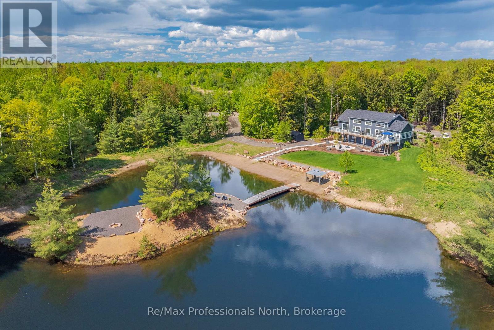 1076 Xavier Street, Gravenhurst, Ontario  P0E 1G0 - Photo 48 - X12477793