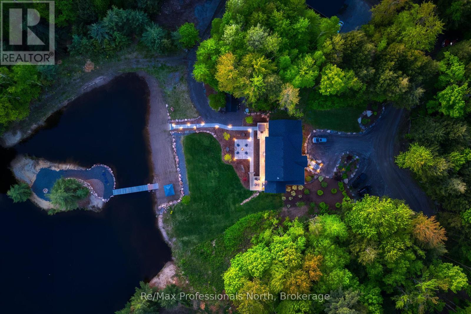 1076 Xavier Street, Gravenhurst, Ontario  P0E 1G0 - Photo 5 - X12477793